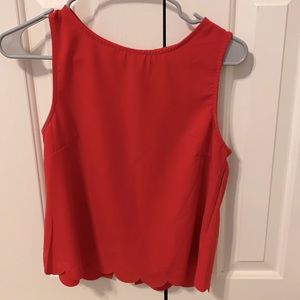 Scalloped hem crop top, S